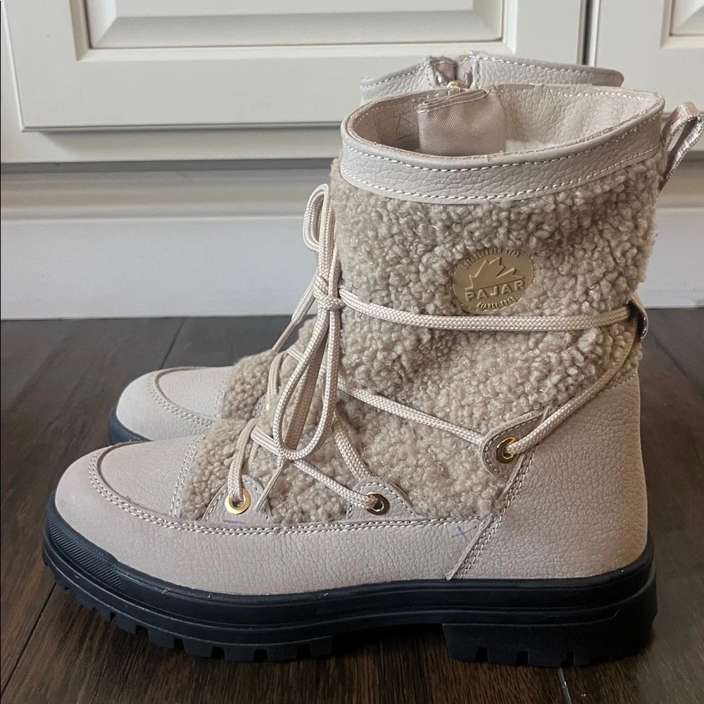 NWT PAJAR Maxine Waterproof Insulated Ice Gripper Boots